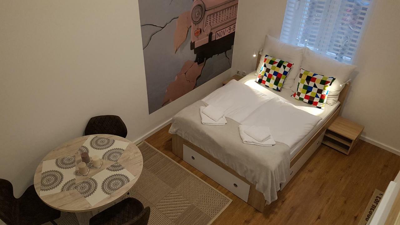 ברלין Studio Apartment For 3 מראה חיצוני תמונה